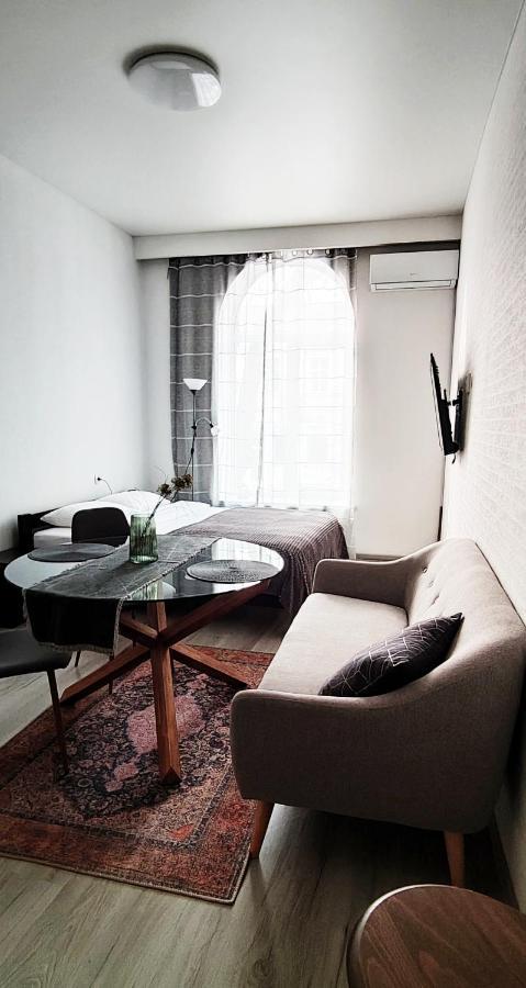 Flat In The Center Apartament *